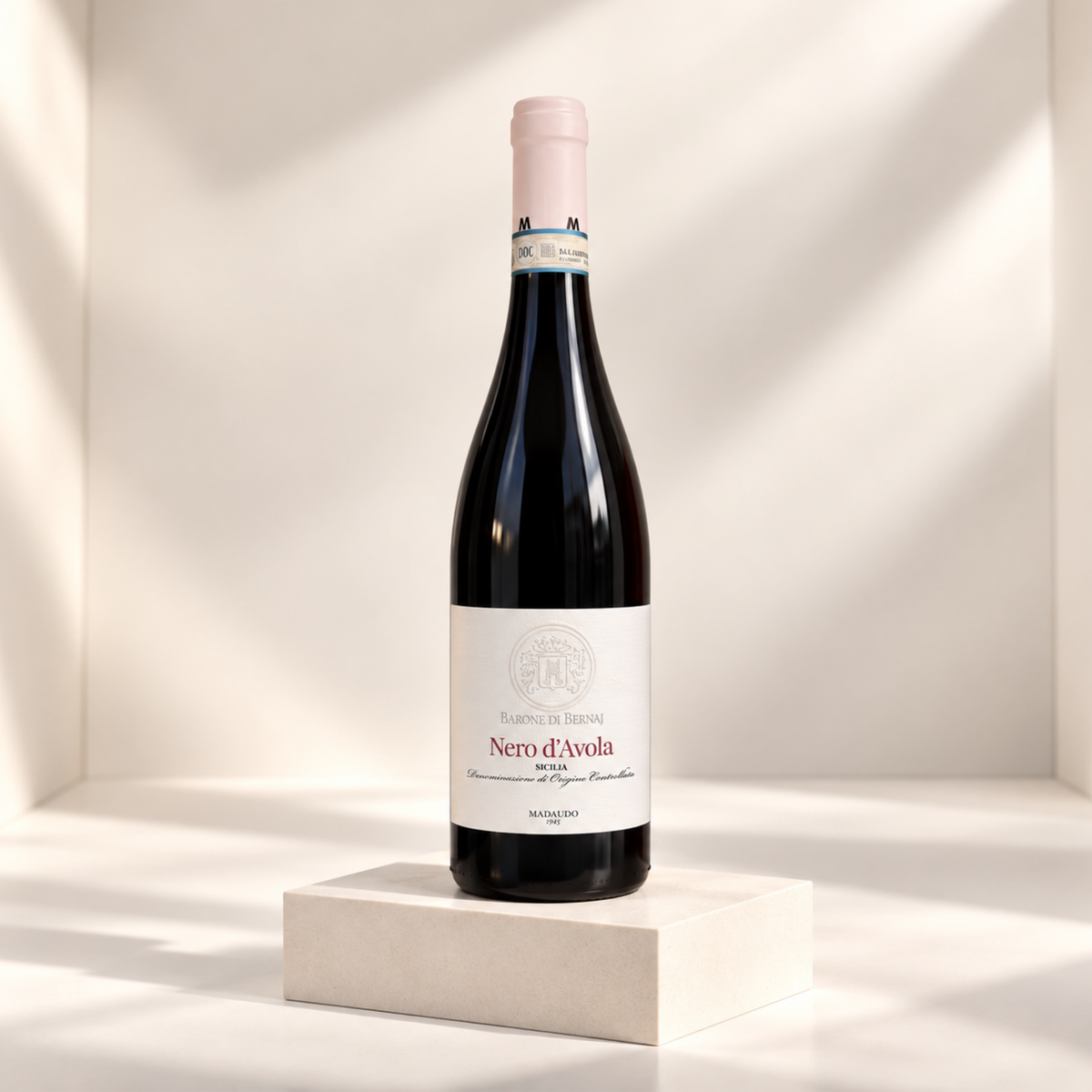 MADAUDO Vino Nero d'Avola Di Sicilia DOC, 75cl.