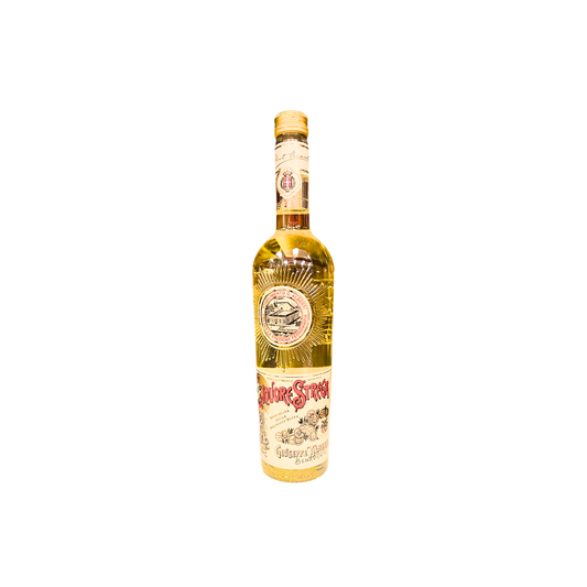 Bottiglia da 70 cl di Liquore Strega Alberti di Benevento, iconico liquore alle erbe italiane in vendita su ESSENZA PISTERZI. 
