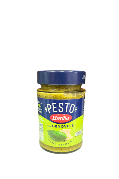 Barilla Pesto alla Genovese con basilico fresco 190gr, salsa tradizionale italiana dal sapore autentico, perfetta per condire pasta e piatti mediterranei
