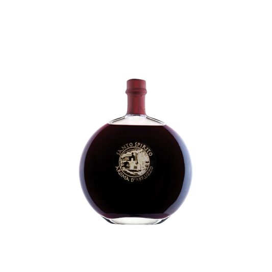 Bottiglia di Ratafia Tonda Santo Spirito liquore italiano a base di amarene e Montepulciano
