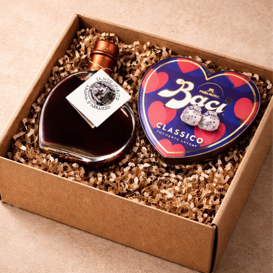 Gift box italiana romantica con liquore artigianale e cioccolato