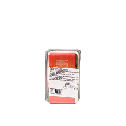 Tagliere gourmet con Taleggio DOP ARNOLDI, pere e noci