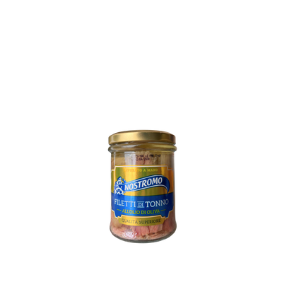 NOSTROMO Filetti di Tonno all’Olio di Oliva 180g – barattolo di tonno in olio di oliva su sfondo neutro – Essenza Pisterzi