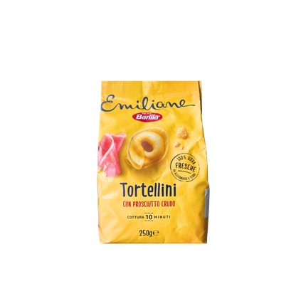 BARILLA Emiliane Tortellini Prosciutto Crudo 250g – tortellini freschi ripieni di prosciutto crudo, confezione su sfondo neutro – Essenza Pisterzi